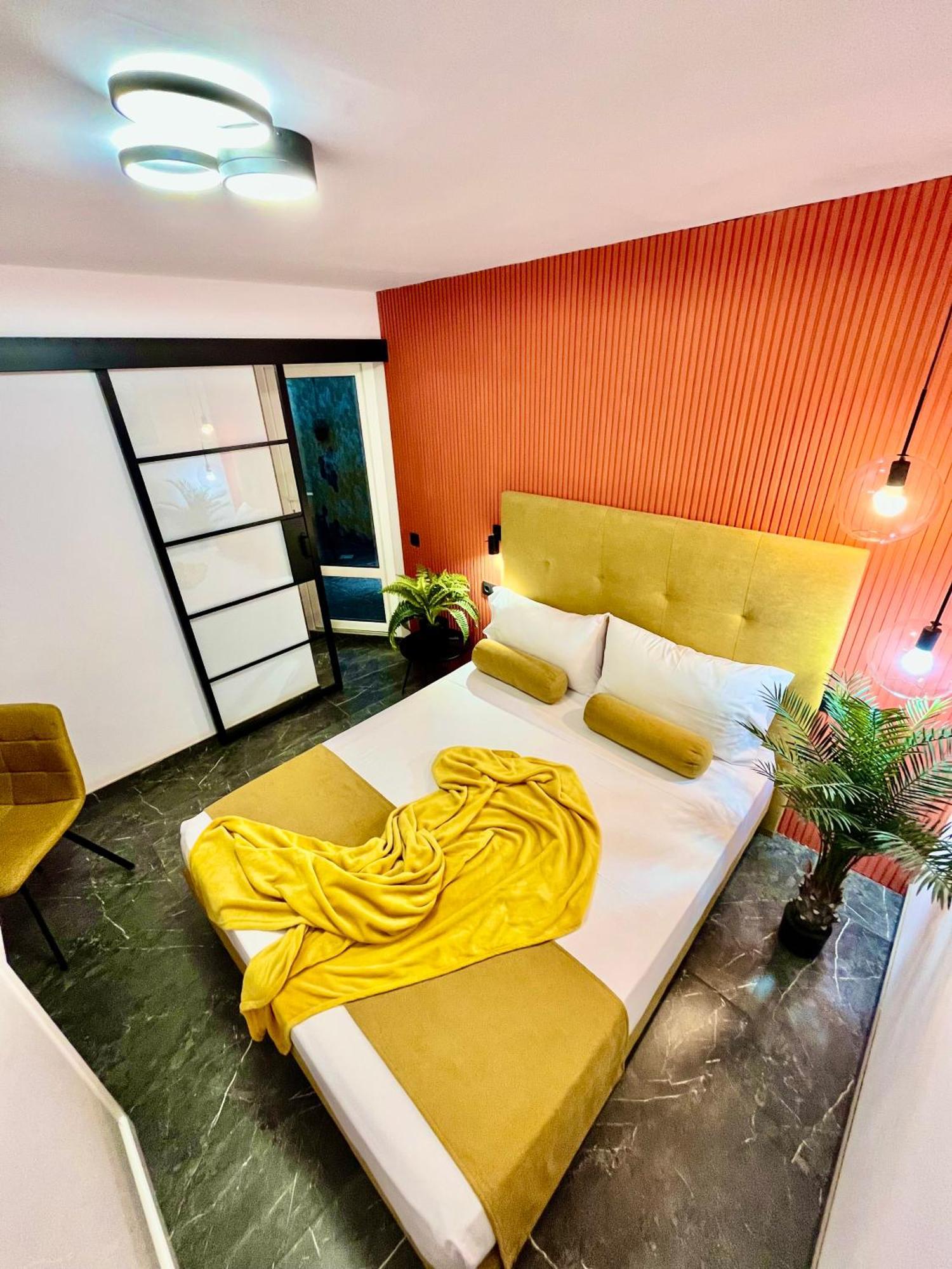 Arte Apartamento Dos Colores Alicante Bagian luar foto
