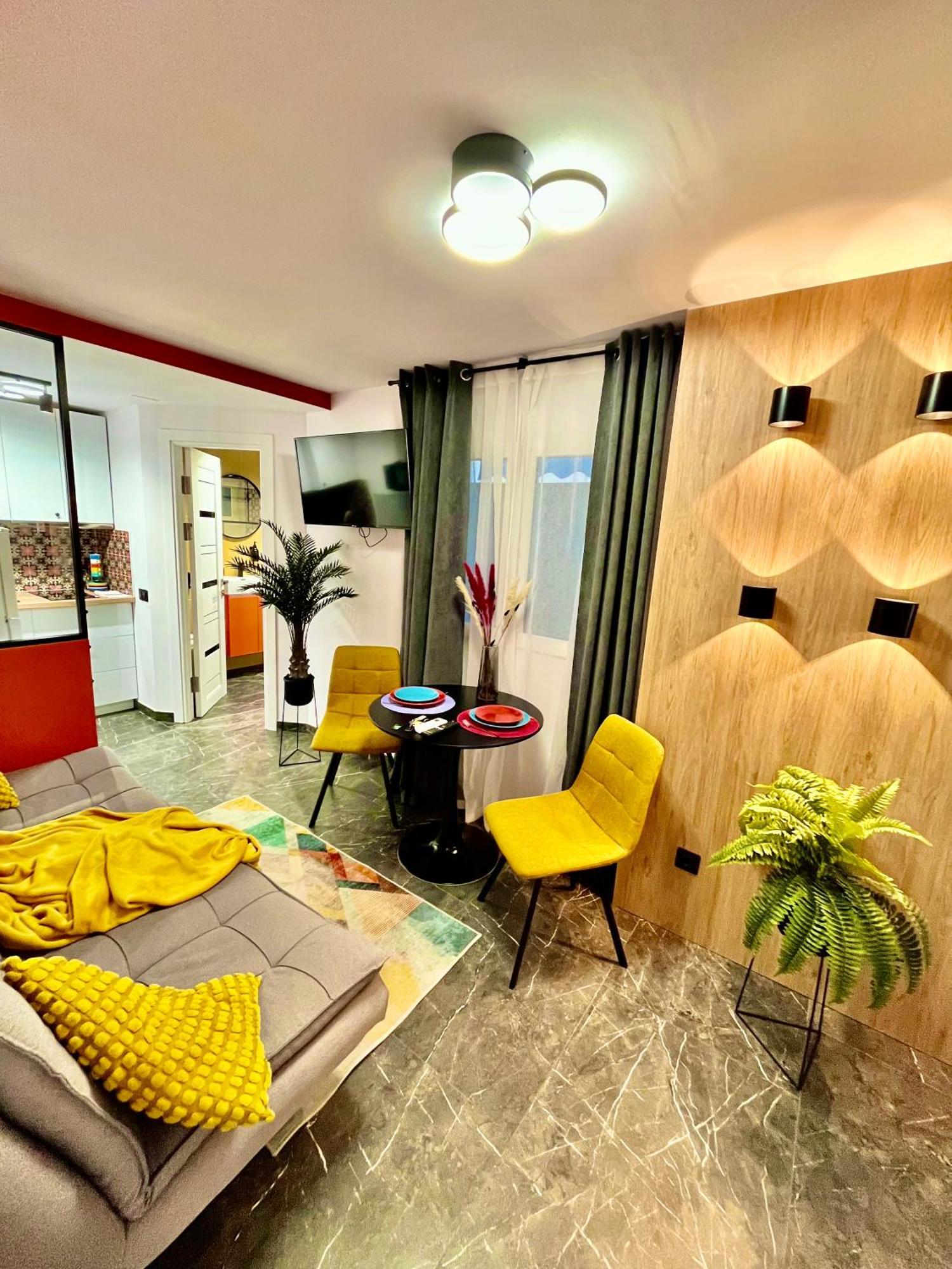 Arte Apartamento Dos Colores Alicante Bagian luar foto