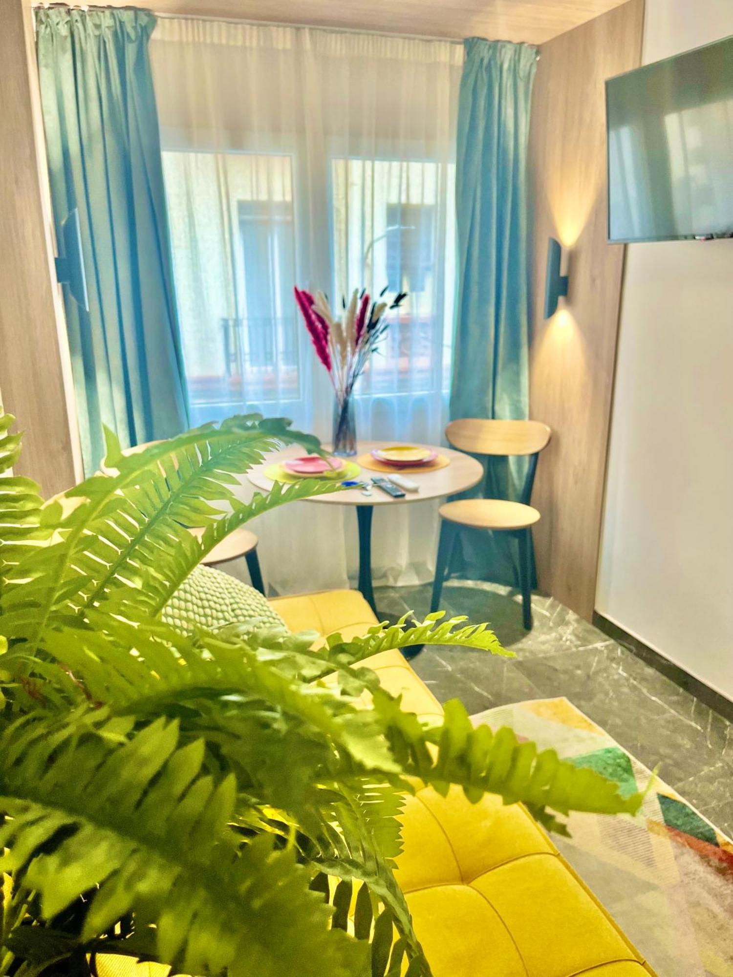 Arte Apartamento Dos Colores Alicante Bagian luar foto