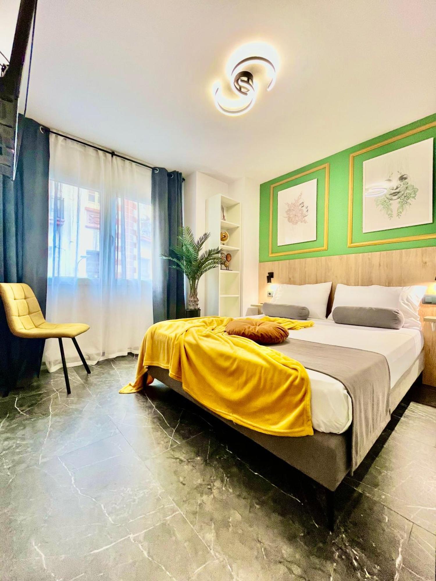 Arte Apartamento Dos Colores Alicante Bagian luar foto