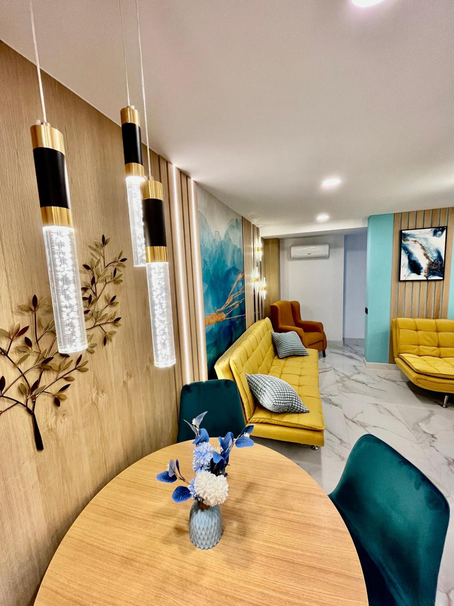 Arte Apartamento Dos Colores Alicante Bagian luar foto