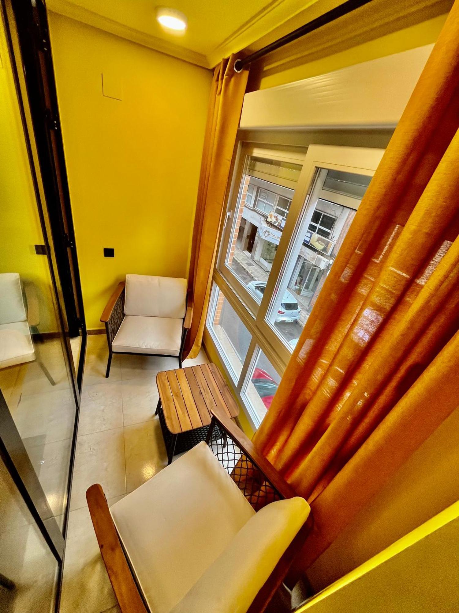 Arte Apartamento Dos Colores Alicante Bagian luar foto