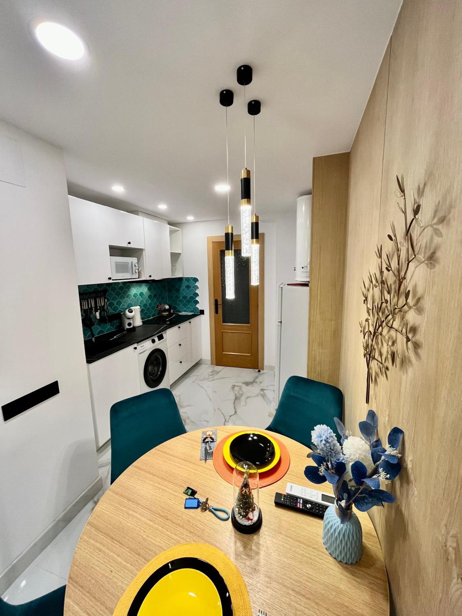 Arte Apartamento Dos Colores Alicante Bagian luar foto